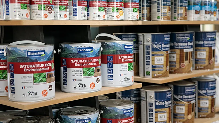 traitement bois showroom 2026